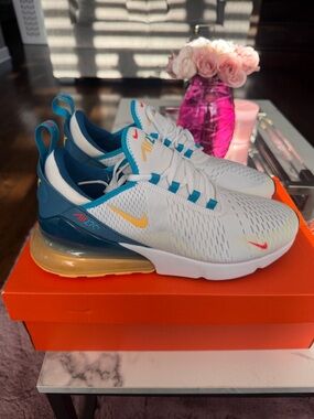 Nike Mens Air Max 270 Sneakers - White, Teal & Yellow